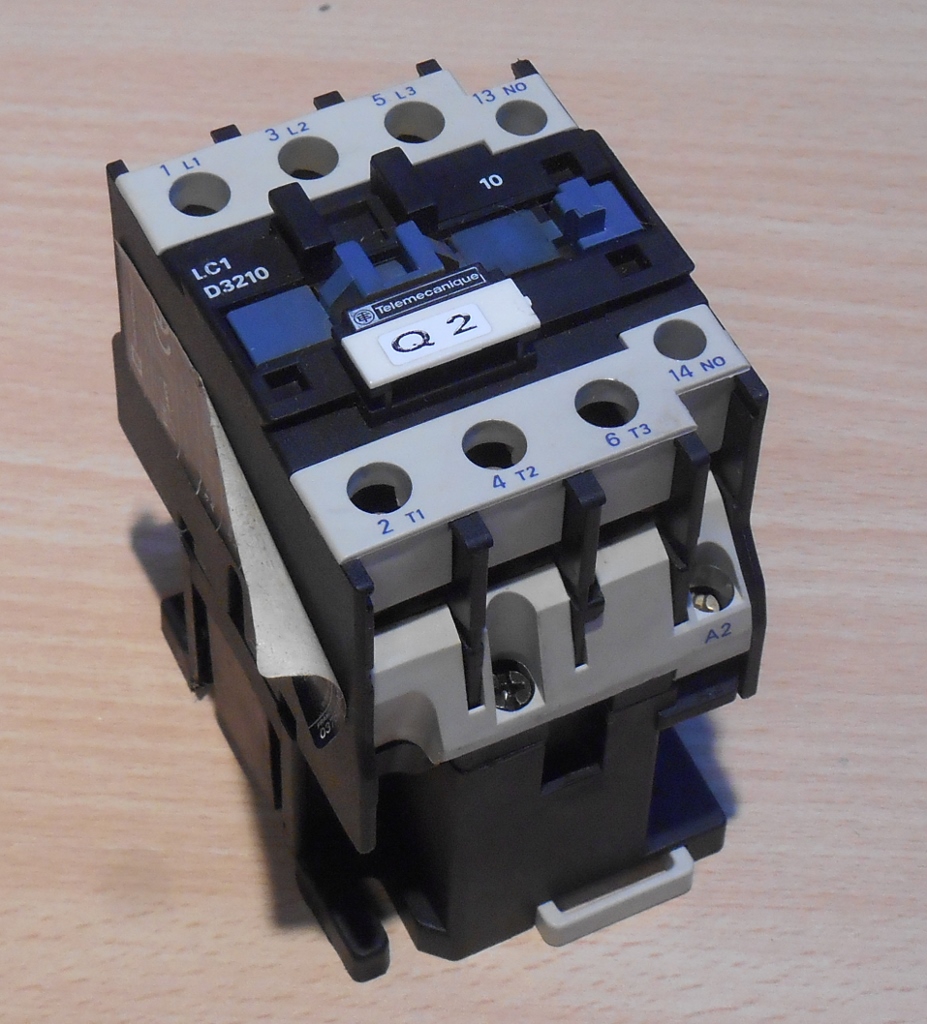 Telemecanique contactor