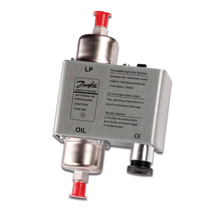 90s Delay (060B016866) Danfoss MP54 Oil Pressure Differential Switch